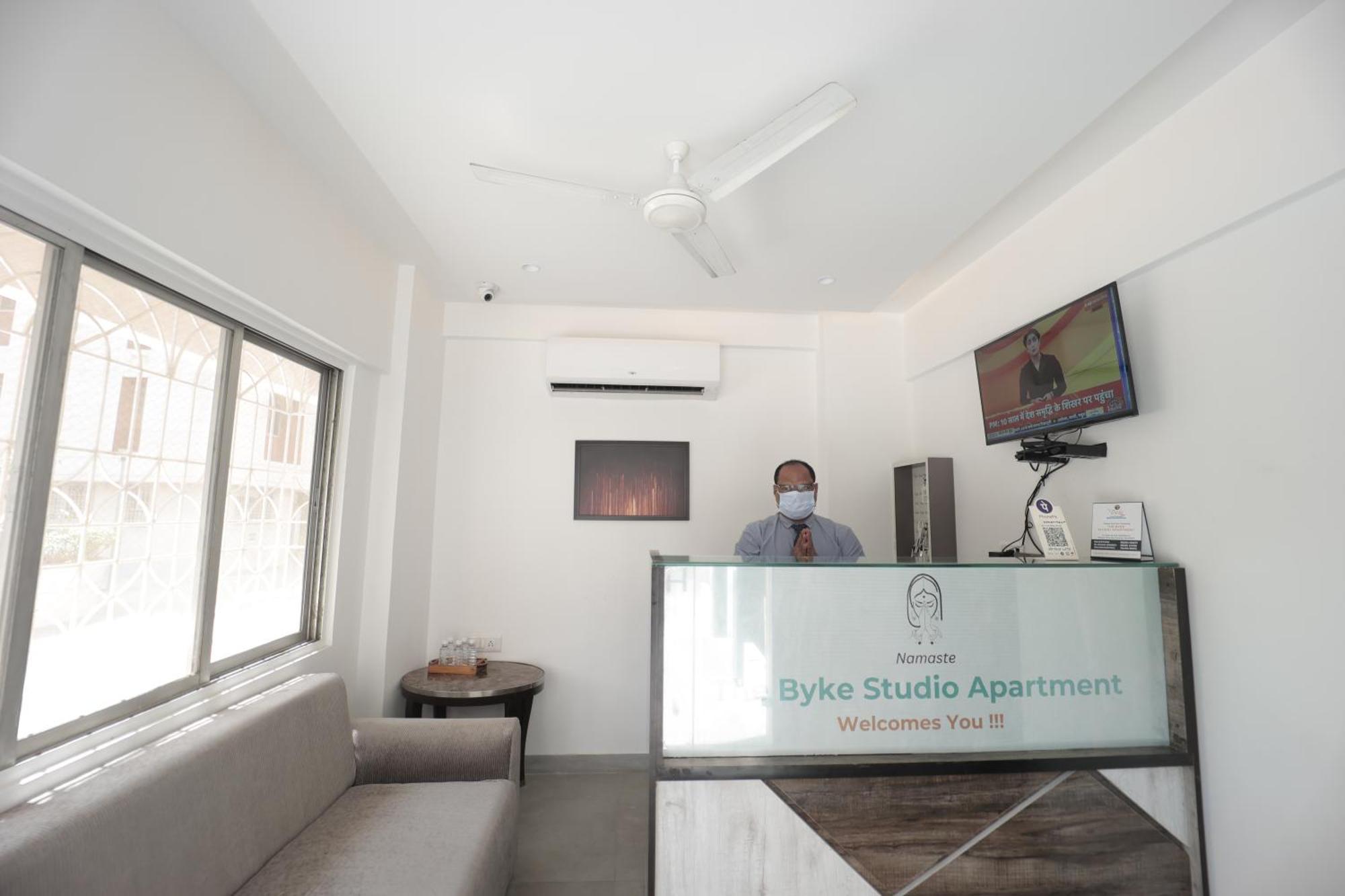 The Byke Studio Pure Veg Apartment, 塞恩 外观 照片