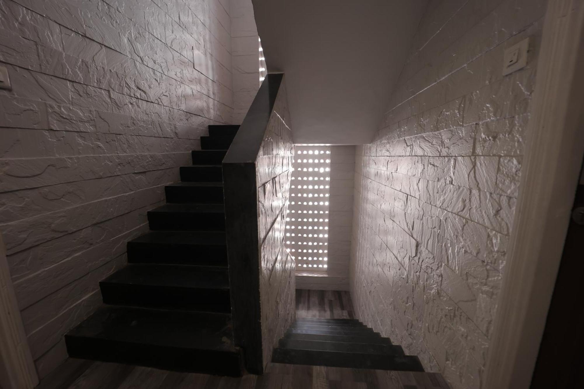 The Byke Studio Pure Veg Apartment, 塞恩 外观 照片